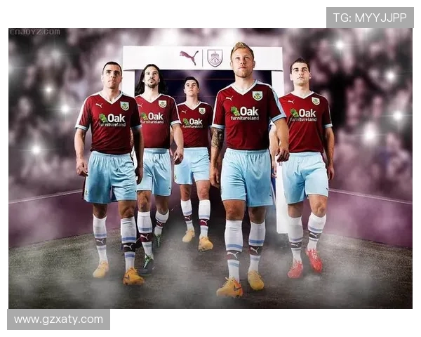 半伯恩利主场迎战热刺争夺三分双方战术较量引人关注